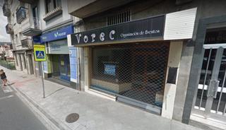 Location Local commercial  Rúa marcelo macías. Bajo acondicionado de 100 metros. visítalo son compromiso  >>>>