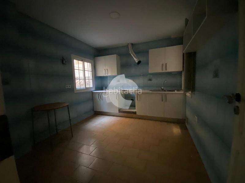 Foto 5720b985-81c2-4428-9c24-71e7cdcedc7c. Édifice dans Posío Ourense