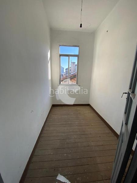 Foto 888b1ec3-faab-4bd9-b05b-3c5ca1a66c6e. Édifice dans Posío Ourense