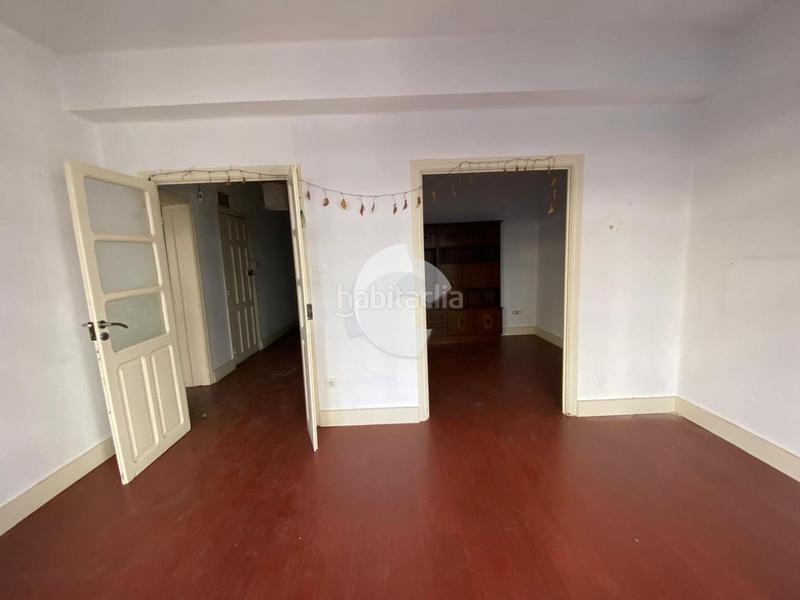 Foto cb3cc634-f81c-4098-9446-2a11751d0fb7. Édifice dans Posío Ourense