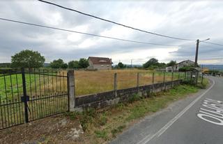 Terreny residencial  Rua casares. Finca urbanizable de 1238m2 en os casares, amoeiro. no lo dudes
