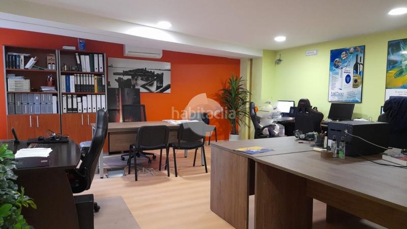 Foto 750efca8-0694-43b1-bba0-b2b1d2171bf9. Bureau dans Centro Ourense