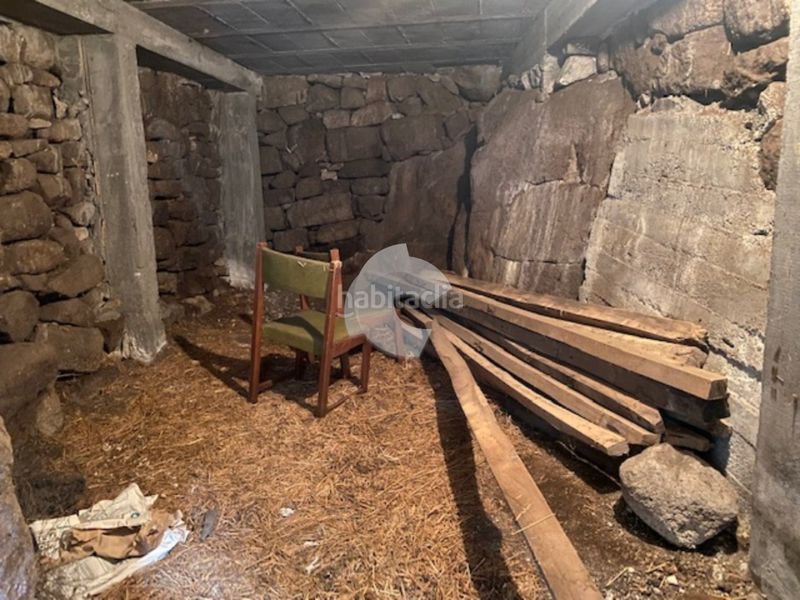 Foto 82e5a09c-7a62-44a7-a3e1-d3692aeac317. Casa adossada a Lobios