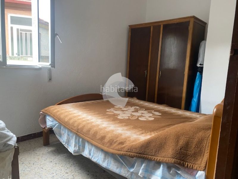 Foto 83987efd-6718-4f17-a72e-ce24bee0b500. Casa adossada a Lobios