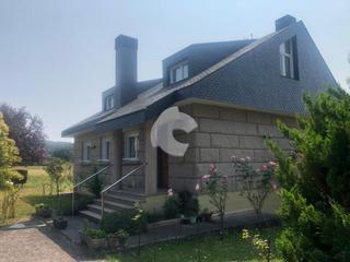 Maison  Sas de penelas. Chalet independiente entre manzaneda y la ribeira sacra, dos par
