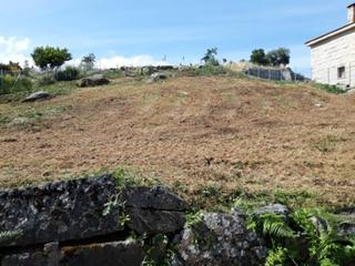 Terreny residencial a San Cibrao das Viñas. Se vende terreno a 15 minutos de la ciudad. urbanizable de 1.215
