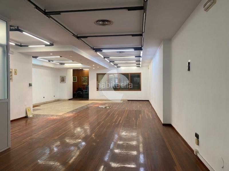 Foto 9d056b8a-a82a-4a81-9229-b8a9770f28de. Bureau dans Centro Ourense