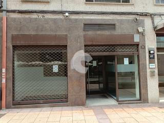 Lloguer Local Comercial  Florentino cuevillas. Local comercial de 80m2 acondicionado distribuido en dos despach