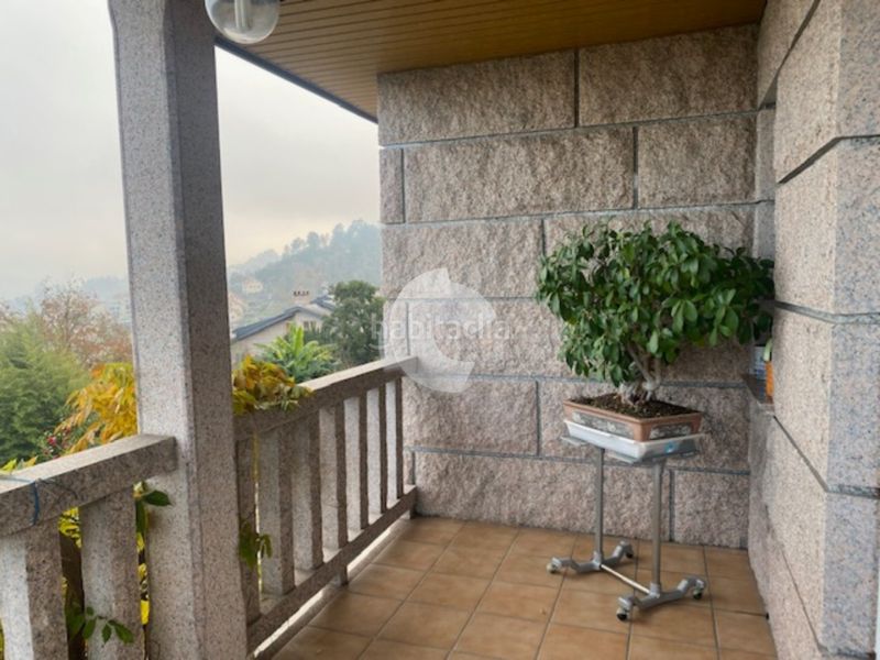 Foto aff30a82-bff0-4a4d-9c57-fe824456ae66. Casa amb calefacció aparcament piscina a Barbadás
