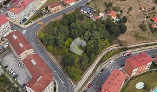 Terreny residencial  Santa mariña. Finca urbanizable de 1398m2 en la ciudad de ourense. ven a verla