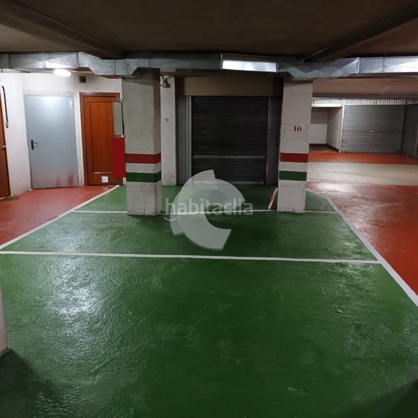 Foto bc9e1ed8-5bb4-409e-a068-60a2e831b799. Aparcament cotxe a Centro Ourense