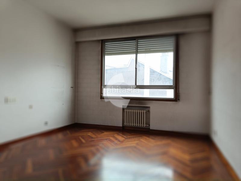 Foto c52ba9cc-7a1a-4465-aaa4-7cb3baee4a86. Appartamento in Centro Ourense