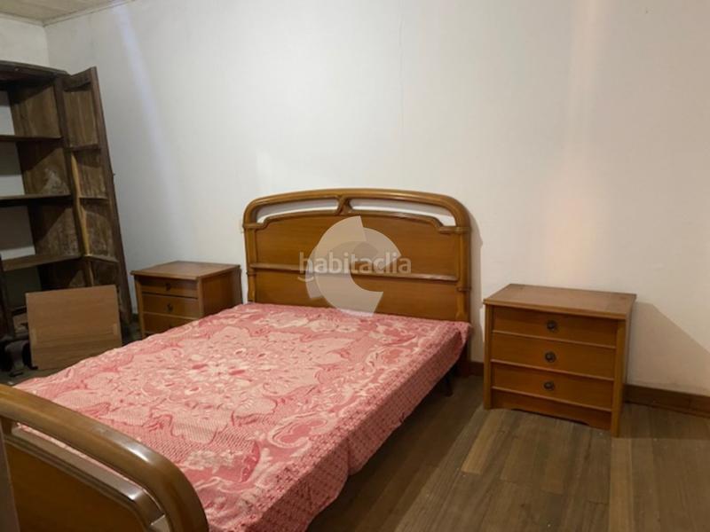 Foto 5b41784b-ebd6-4563-a805-eaf8f6820c77. Casa adossada a Entrimo