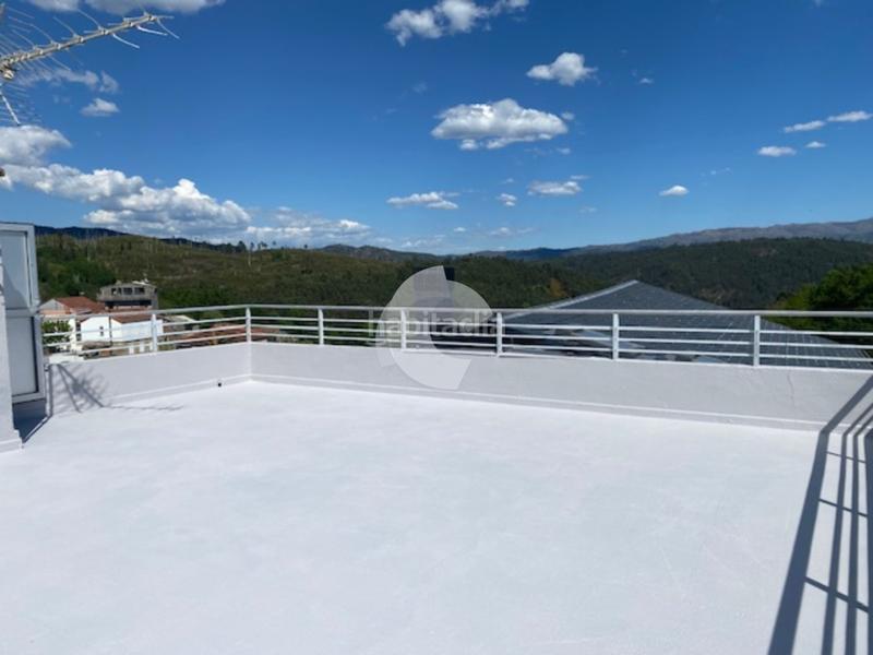 Foto a2acc020-91fd-4ef0-b554-264435452453. Semi detached house in Entrimo