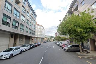 Miete Geschäftsraum  Francisco de moure. Local  oficina situado a pie de calle. dispone de persiana ciega