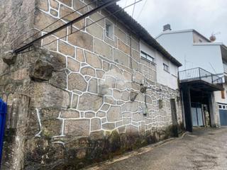 Reihenhaus in Lobios. Vivienda adosada en lugar torneiros, riocaldo, ayuntamiento de l