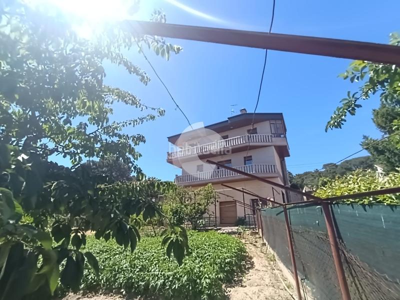 Foto 0bca6a94-50c3-4a6d-8616-df66ac380392. Haus in A Carballeira Ourense