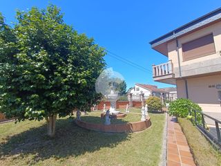 Casa a A Carballeira. Bonito chalet en la zona de cabeza de vaca. a un paso del centro