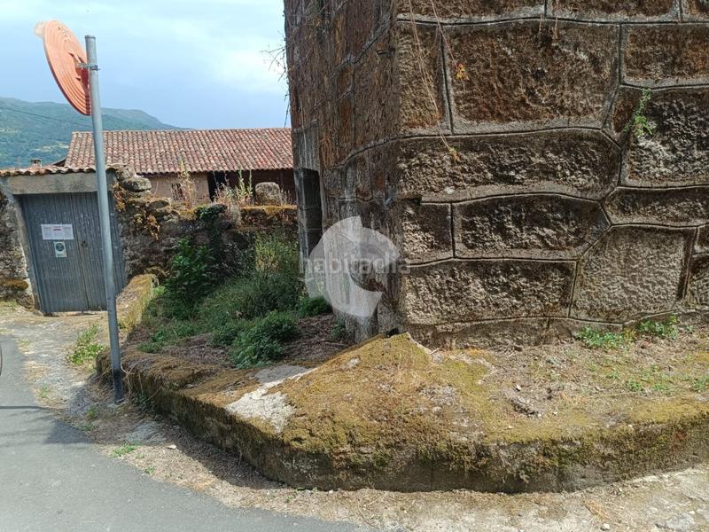 Foto 1e80afa4-9633-427f-8a1a-23a2ca296eb7. House in Coles