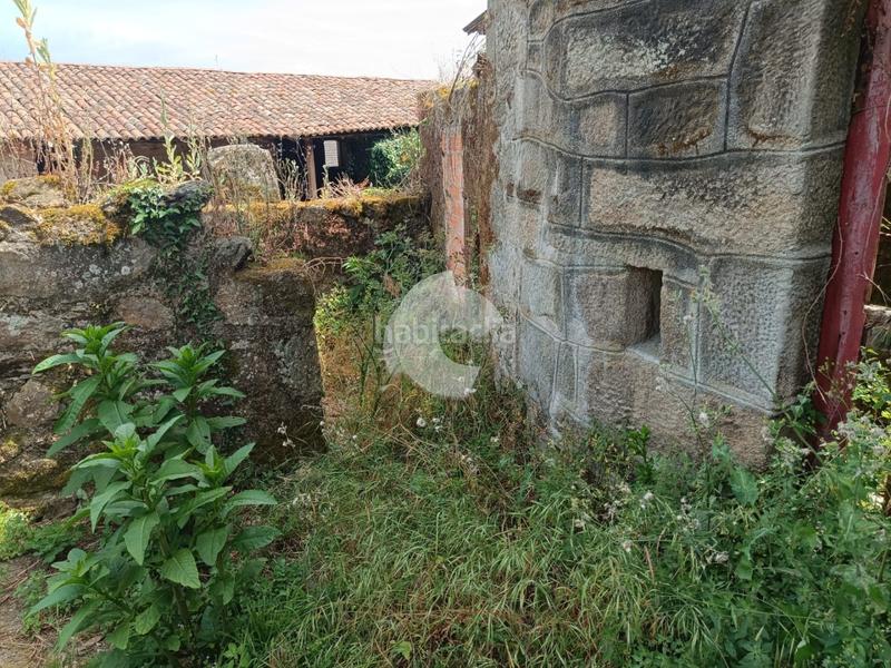 Foto a63fa431-6615-4d85-a776-0cf581b95444. House in Coles