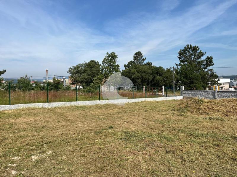 Foto 8af327fd-3158-49b5-99ff-e5ea6c08de34. Wohngrundstück in San Cibrao das Viñas