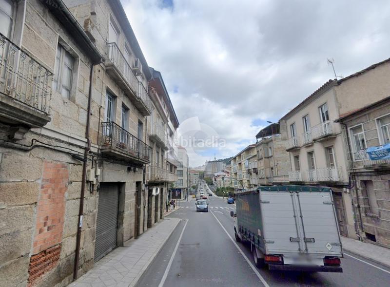 Foto 37a47a02-911b-4fd5-953a-fb16313286ef. Edificio oportunidad única en la calle marcelo macías! edificio para restaurar compuesto por tres plantas, ideal para inversores. la planta en Ourense