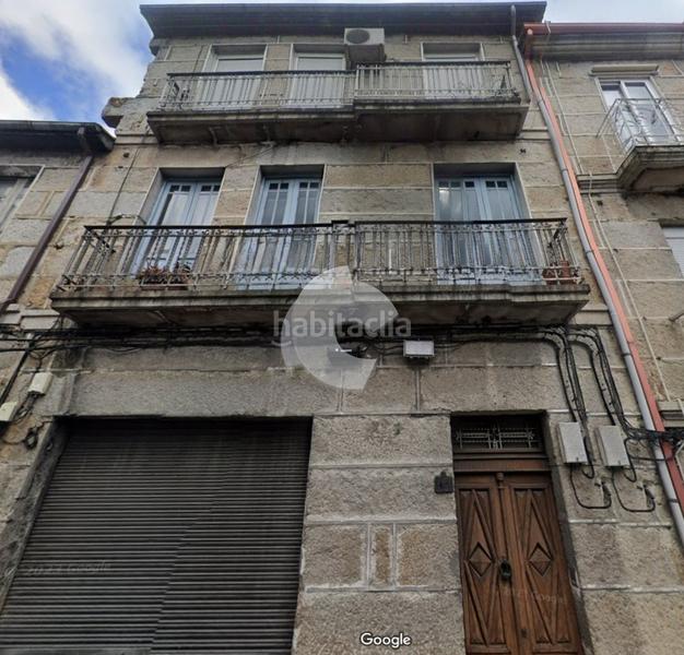 Foto 8e6922a0-e5d6-470a-a866-4cb348b35eae. Edificio oportunidad única en la calle marcelo macías! edificio para restaurar compuesto por tres plantas, ideal para inversores. la planta en Ourense