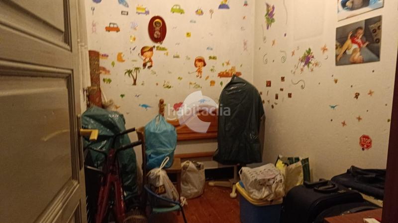 Foto e7a8a60a-7655-4847-ae0a-826c56e9efc4. Edificio oportunidad única en la calle marcelo macías! edificio para restaurar compuesto por tres plantas, ideal para inversores. la planta en Ourense