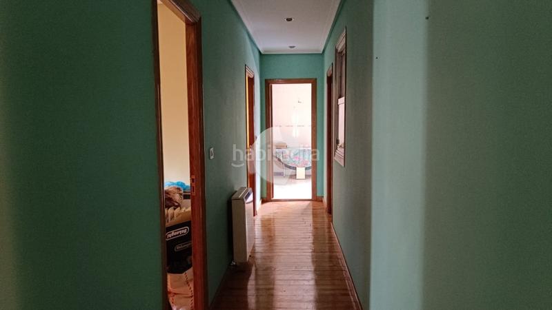 Foto ebd70db2-9548-445e-954b-a1076a0e1778. Edificio oportunidad única en la calle marcelo macías! edificio para restaurar compuesto por tres plantas, ideal para inversores. la planta en Ourense