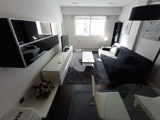 Lloguer Apartament  Valle inclán. Apartamento de 2 dormitorios, 1 baño, salón  comedor y cocina in