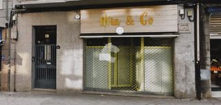 Lloguer Local Comercial a Couto. Local comercial, situado en avenida de portugal, diáfano 130 m2.
