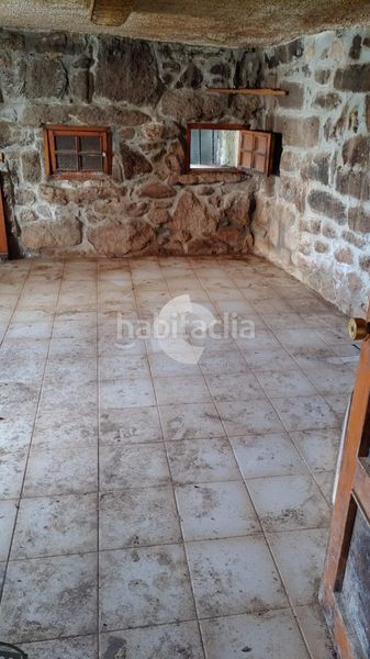 Foto 7ff52eb0-1a52-4375-8446-382c74d4673e. Casa aparellada a Vilamarín