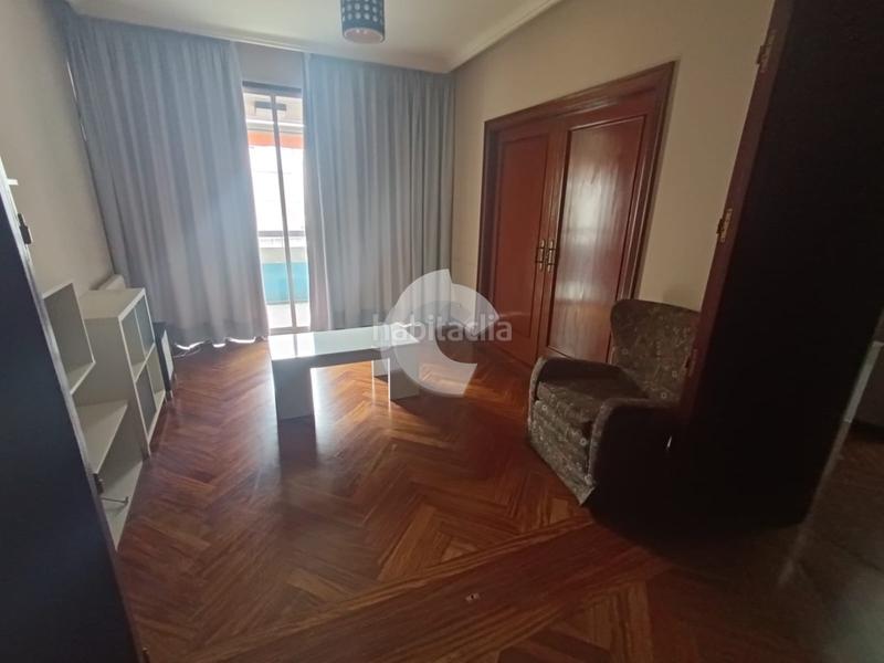 Foto 1599788f-2945-4db3-a94a-f4451252c324. Etagenwohnung in Centro Ourense