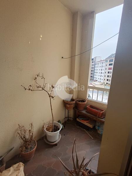 Foto dce8a3be-bfe1-4978-8100-d2e6602a9b95. Etagenwohnung in Centro Ourense