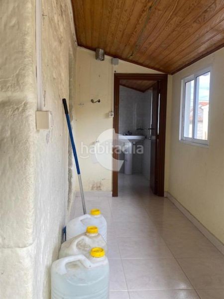 Foto 93ff948f-0349-4596-997e-cff9d3471bf2. Casa adossada a Lobios