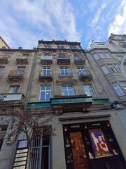 Alquiler Oficina  Paseo. Oficina de 120 m en una zona privilegiada, junto al parque de sa