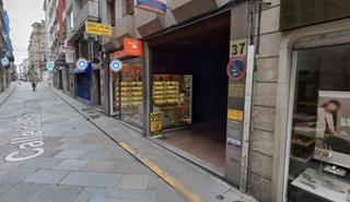 Lloguer Aparcament cotxe  Santo domingo. Alquiler de garaje en la calle santo domingo. ven a verlo sin co