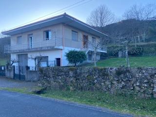 Maison à Entrimo. Vivienda unifamiliar independiente en la montaña de entrimo , co