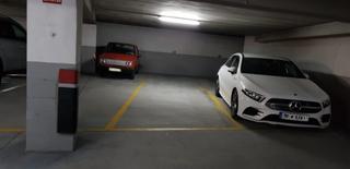 Parking coche en Centro. Esta plaza de garaje, con una superficie de 21 metros cuadrados,