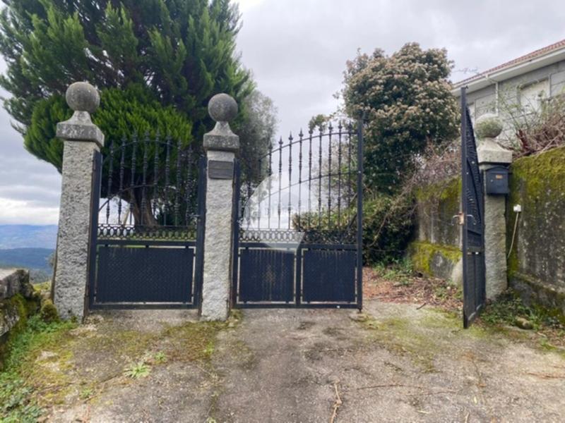 Foto 53a64dce-5f0f-41ba-b1d8-aadc1ff5d596. Casa in Entrimo