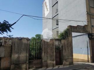 Terreny residencial  Ribeira de canedo. Finca urbanizable de 448 m a orillas del río miño, en una zona e
