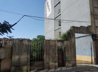 Terreny residencial  Ribeira de canedo. Finca urbanizable de 448 m a orillas del río miño, en una zona e