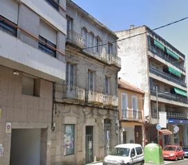 Edifici a Ribadavia. Edificio en venta en el corazón de ribadavia, ubicado en una zon