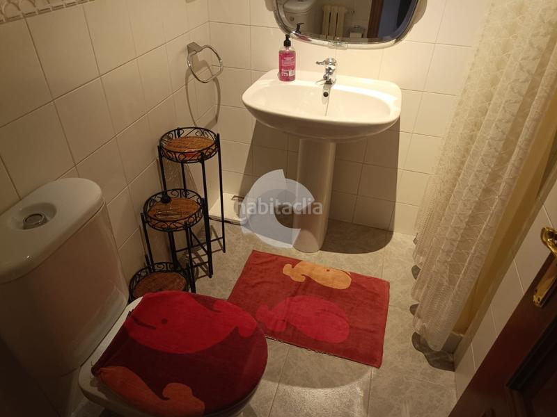 Foto 63fc5757-8024-4e01-bc02-17846a420534. Casa in Leiro