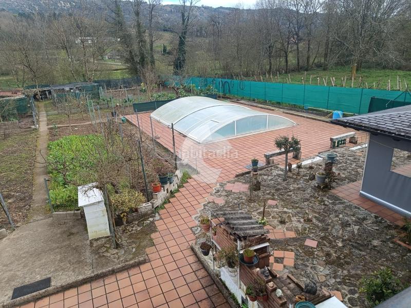 Foto f316326c-75ef-4cf7-80eb-546bd1275d28. Casa in Leiro