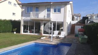 Casa a Pereiro de Aguiar (O). Rebajado!!! chalet en urbanización que combina comodidad y funci