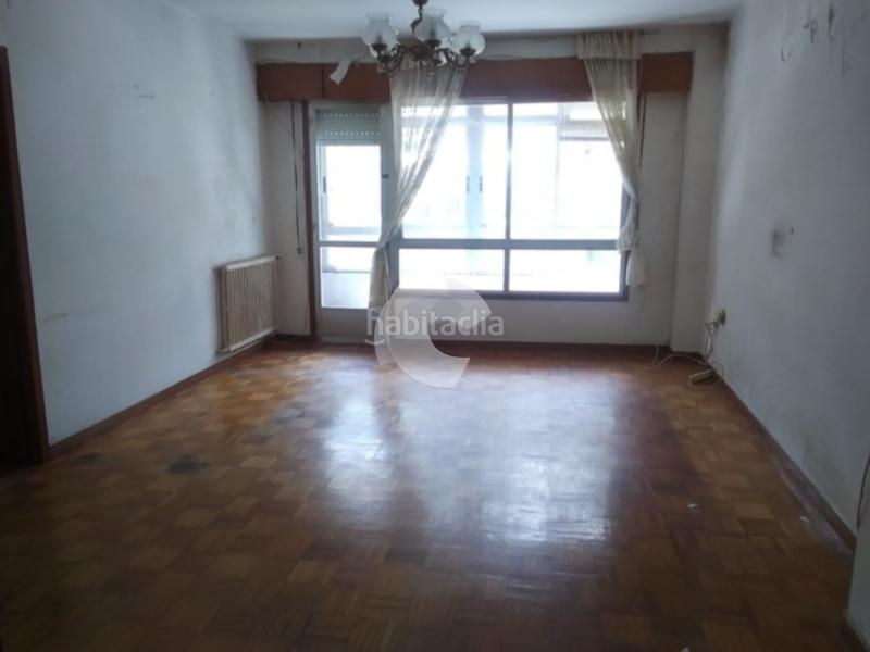 Foto 27b859dd-5bd0-481f-b828-f0ba6f5ca9ba. Pis a Ribadavia