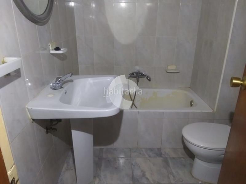 Foto 737731af-b53b-4083-9b98-33a481ddc1cc. Pis a Ribadavia