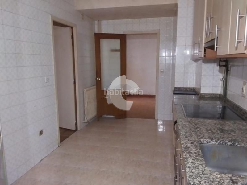 Foto 7e5428c6-d94c-4a96-972a-786e8e17ef4e. Pis a Ribadavia