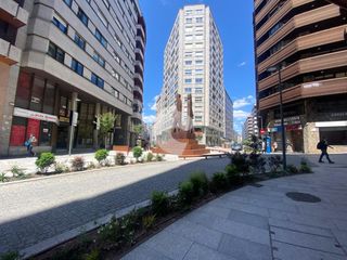 Lloguer Local Comercial  Ramón cabanillas. Local comercial en plaza de los ramones  ramón cabanillas    en